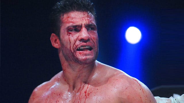 Manuell Charr gezeichnet vom Fight gegen Vitali Klitschko.