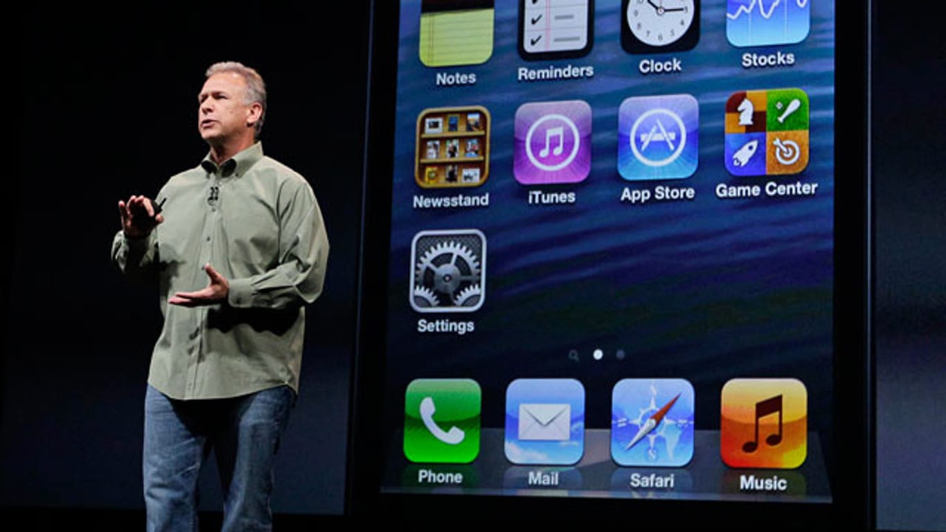 Phil Schiller, Vice President Worldwide Marketing, stellt das iPhone 5 vor.