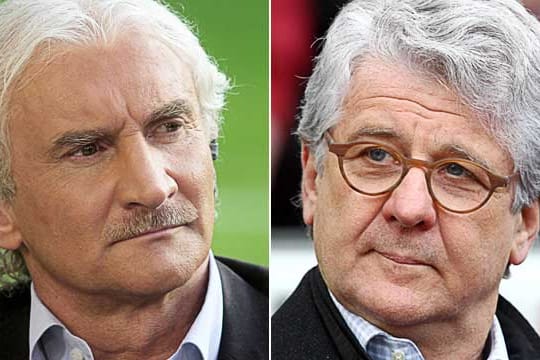 Rudi Völler setzt sich gegen Marcel Reif zur Wehr.