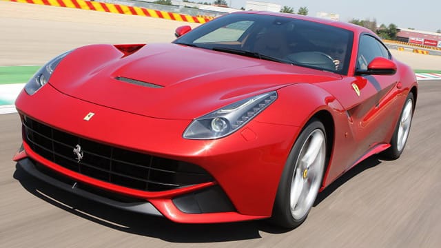 Der Supersportwagen Ferrari F12 Berlinetta