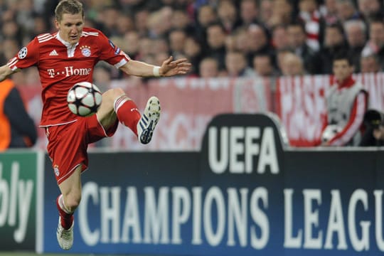 Mehr Schweini im Free-TV: Das ZDF zeigt sechs Vorrundenspiele der Bayern live.