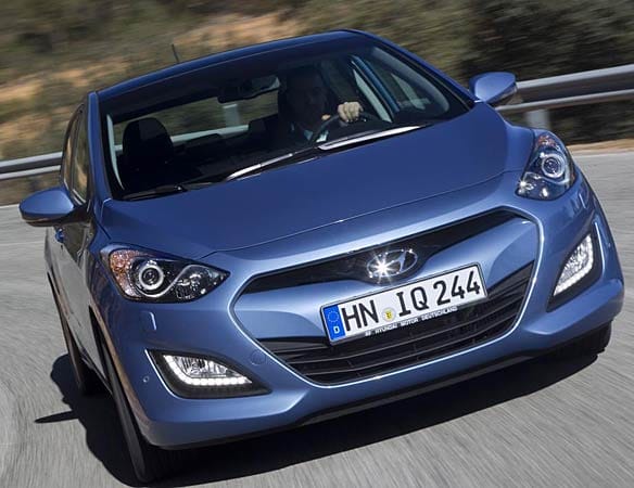Hyundai bringt die zweite Generation seiner Kompaktlimousine Hyundai i30 auf den Markt.