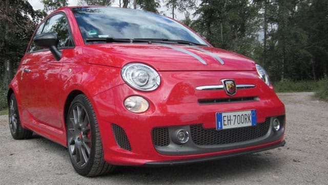 Fiat 500 Abarth 695 Tributo Ferrari