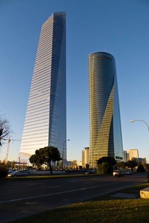 Ein spanisches Hochhaus beschließt die Top Ten: Torre de Cristal in Madrid mit 250 Metern.