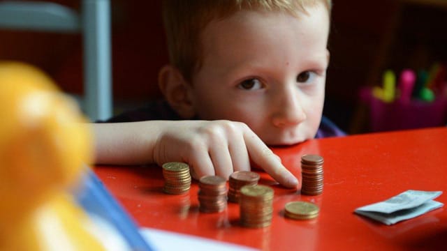 Sparguthaben - noch nie waren Kinder so reich wie heute.