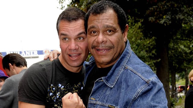 Günther Kaufmann und Sohn Dave standen für "Kleine Morde" gemeinsam vor der Kamera. Günther Kaufmann und Sohn Dave standen für "Kleine Morde" gemeinsam vor der Kamera.