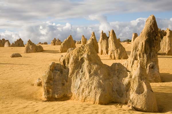 Die Pinnacles liegen etwa 30 Kilometer südlich des kleinen Fischerdörfchens Cervantes.