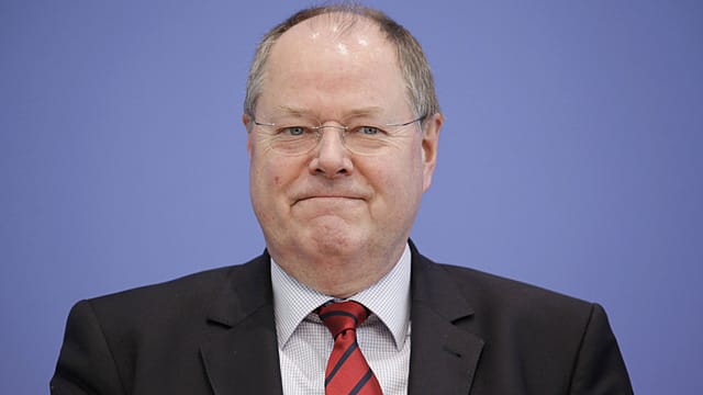 Die Zeichen verdichten sich: Peer Steinbrück wird Kanzlerkandidat der SPD - und damit möglicherweise der nächste Bundeskanzler. Die Zeichen verdichten sich: Peer Steinbrück wird Kanzlerkandidat der SPD - und damit möglicherweise der nächste Bundeskanzler.