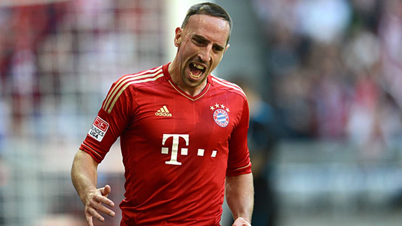 Bayern Münchens Franck Ribéry nimmt den Mund ganz schön voll. Er träumt davon ungeschlagen Meister zu werden.