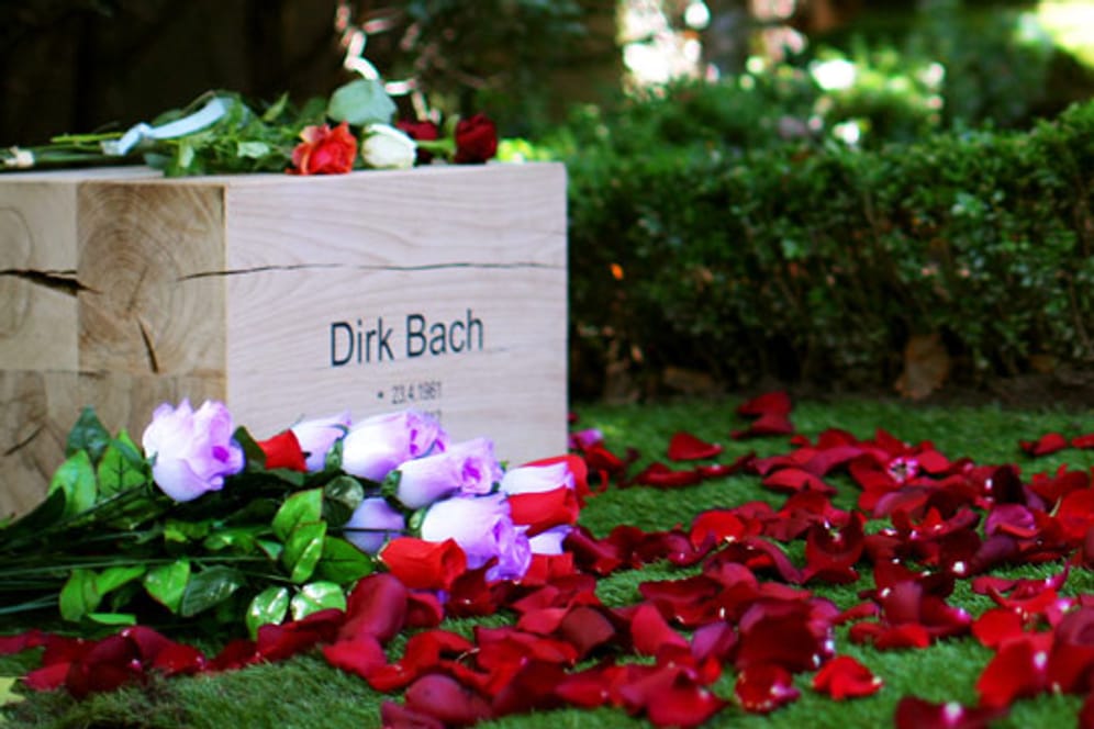 Das Grab des Entertainers Dirk Bach