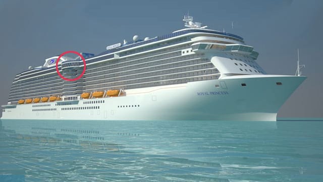 Der SeaWalk der "Royal Princess"