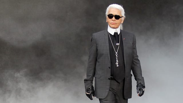 Karl Lagerfeld gehört zweifelsohne zu den besten Modedesignern der Welt.