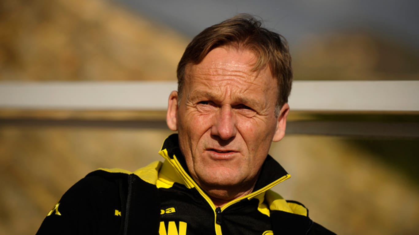 BVB-Boss Watzke hält die Kritik von Bundestrainer Joachim Löw an Marcel Schmelzer für wenig hilfreich.