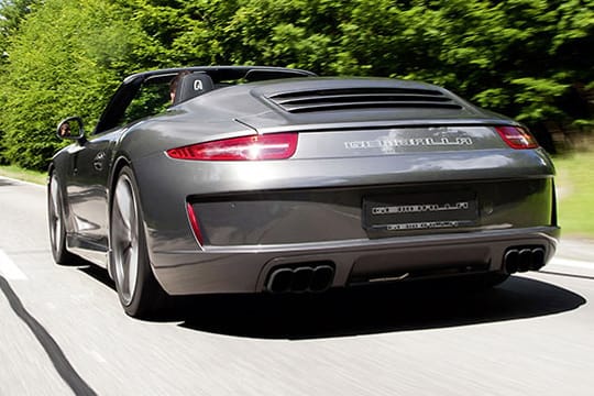 Der Gemballa Porsche 911 Cabrio hat sechs Auspuffrohre