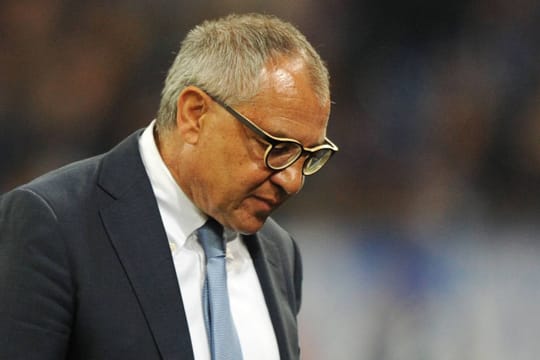 Felix Magath muss in Wolfsburg seinen Hut nehmen.