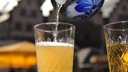 Der Apfelwein gilt als "das" Nationalgetränk der Hessen und ist für Nicht-Hessen angeblich erst ab dem siebten Glas genießbar.