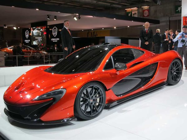 McLaren P1: Supersportwagen mit 900 PS.