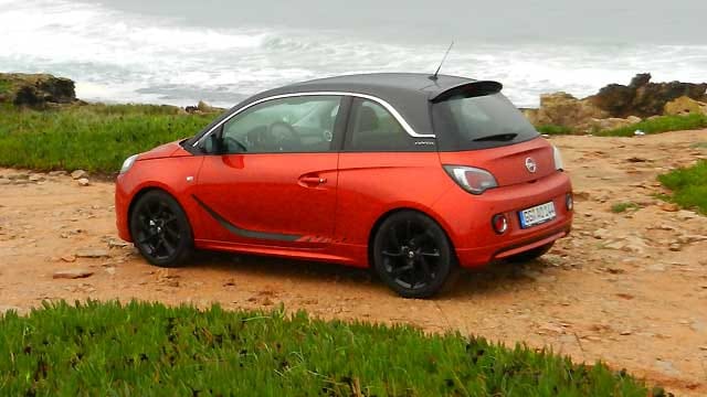 Opel Adam im Autotest von auto.t-online.de