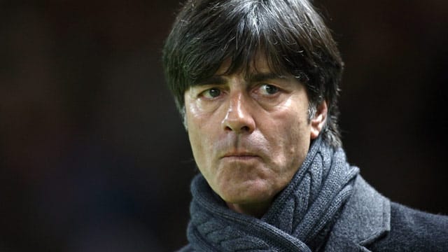 Joachim Löw kontert Louis van Gaal.