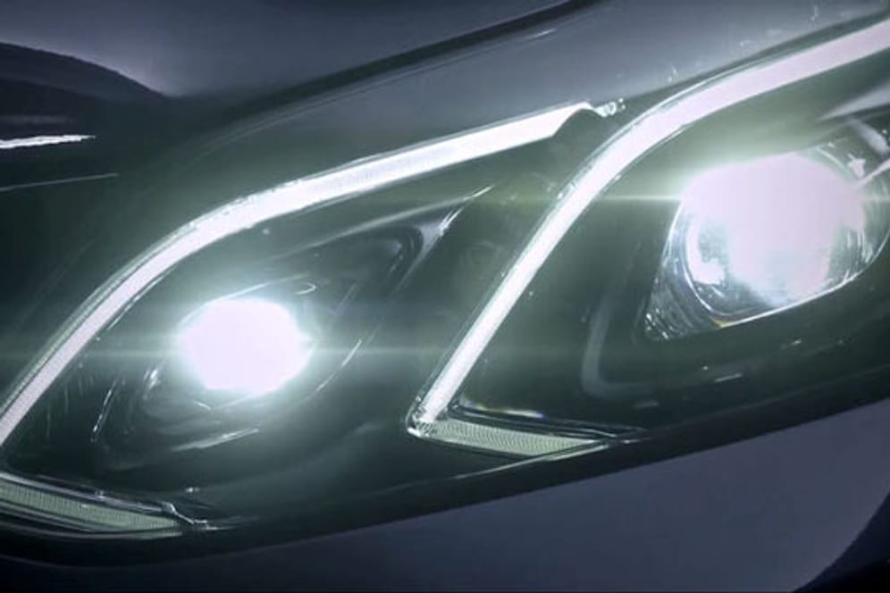 Mercedes E-Klasse: So sehen die neuen Scheinwerfer aus