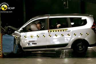 Dacia Lodgy versagt beim Crashtest