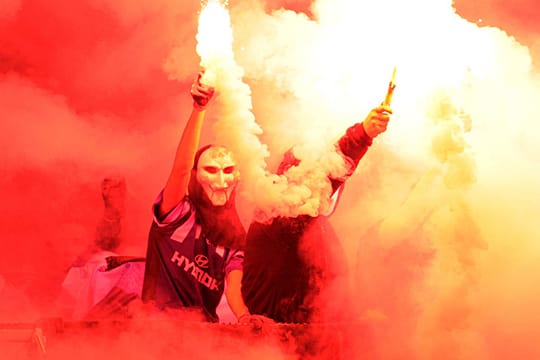 Pyrotechnik in Bundesliga-Stadien