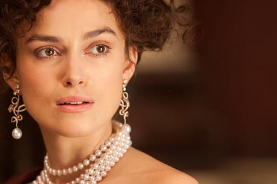 Keira Knightley spielt die Hauptrolle in der neuesten Verfilmung von Tolstois "Anna Karenina".