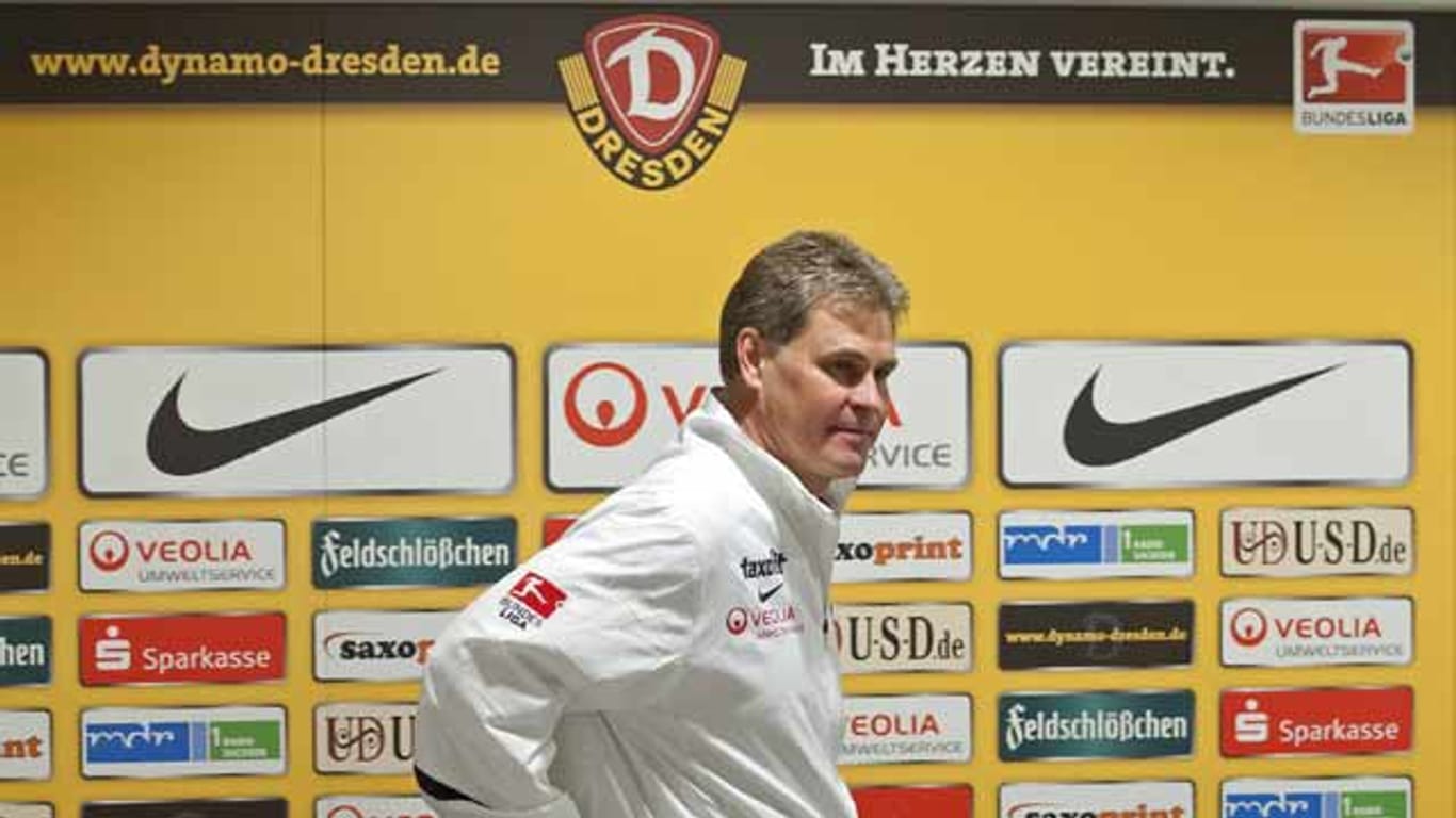 Ralf Loose muss seinen Trainerstuhl in Dresden räumen.