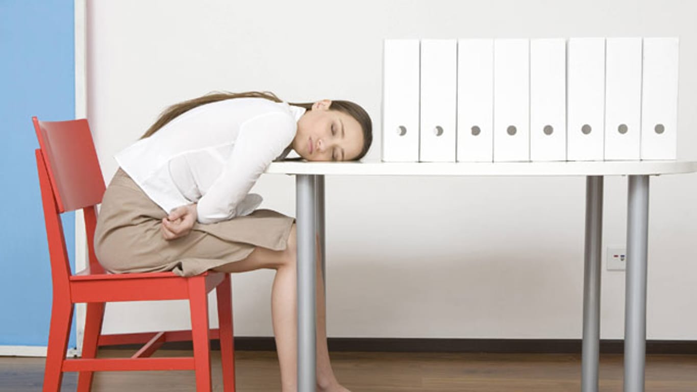 Chronische Müdigkeit sorgt für Arbeitsstau