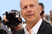 Die Glatze wurde zum Markenzeichen von Bruce Willis.