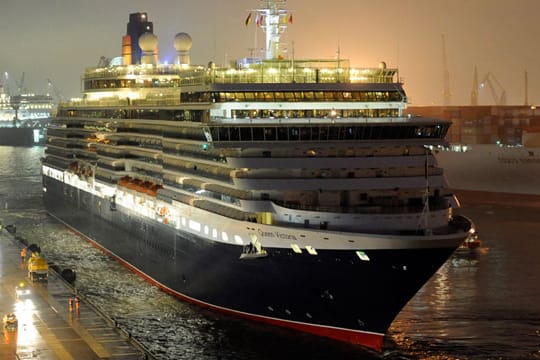 "Queen Victoria" in Hamburg