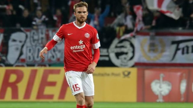 Jan Kirchhoff verlässt Mainz und schließt sich dem FC Bayern an. Jan Kirchhoff verlässt Mainz und schließt sich dem FC Bayern an.