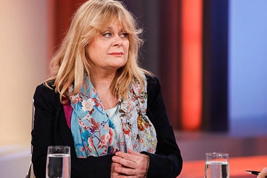 Pola Kinski in der ARD-Talkshow "Beckmann"