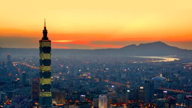 Im Taipei 101 fahren die schnellsten Aufzüge der Welt