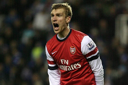 Per Mertesacker zeigte im FA-Cup eine durchwachsene Leistung.