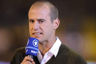 Die Entscheidung Mehmet Scholls, nur noch als TV-Experte und nicht mehr als Bayern-Trainer zu arbeiten, löst unterschiedliche Reaktionen aus.