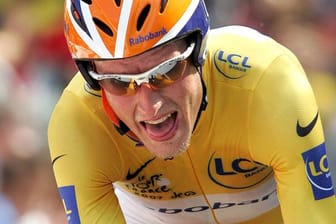 Michael Rasmussen im gelben Trikot der Tour de France 2007