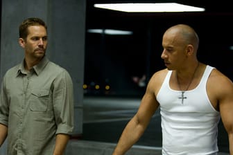 Brian O'Connor (Paul Walker, li) und Dom Toretto (Vin Diesel) sind zurück.