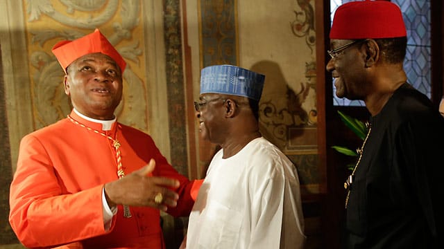 John Onaiyekan (links) John Onaiyekan (links)