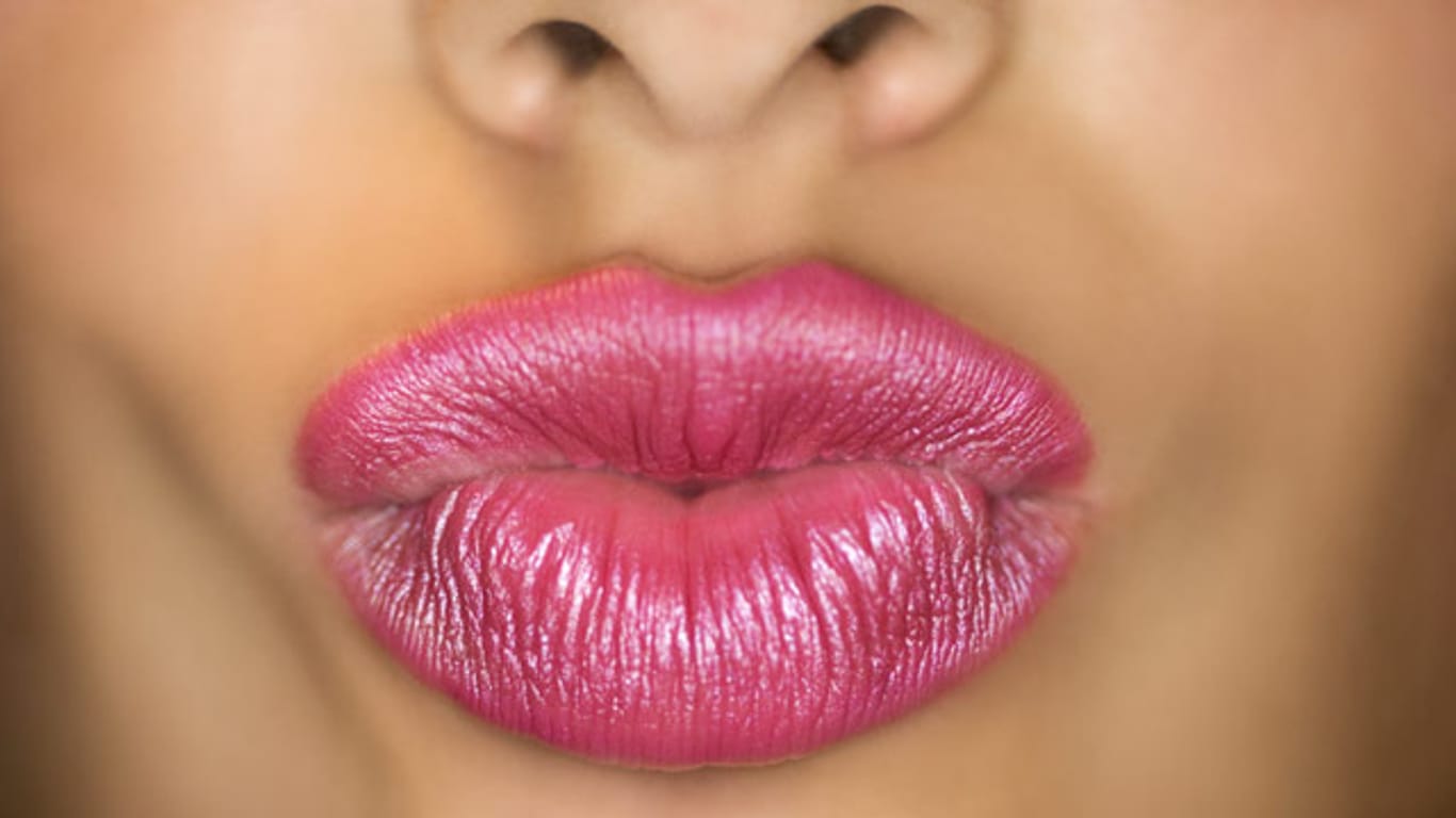 Make-up: Lippen in Pink und Rosa sind im Frühjahr und Sommer angesagt.