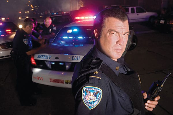 Action-Star Steven Seagal ist seit rund 20 Jahren als Deputy Sheriff bei der Polizei in Jefferson tätig.