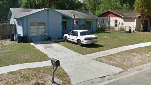 Unter diesem Haus in Florida tat sich die Erde auf und verschluckte einen Mann (Archivbild) Unter diesem Haus in Florida tat sich die Erde auf und verschluckte einen Mann (Archivbild)