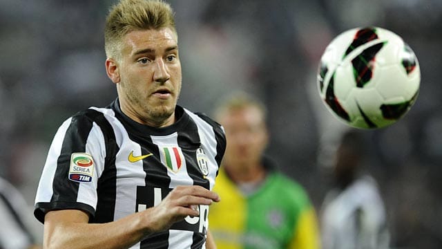 Niklas Bendtner hat unter Alkoholeinfluss eine Runde durch Kopenhagen gedreht. Niklas Bendtner hat unter Alkoholeinfluss eine Runde durch Kopenhagen gedreht.