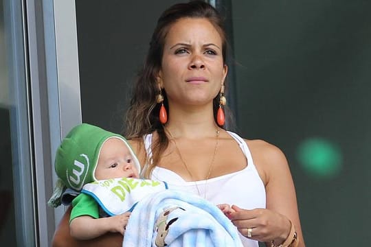 Diegos Frau Bruna Leticia mit Söhnchen Davi.