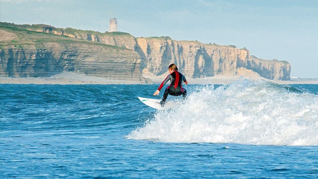 Wellenreiten: Gower Peninsula, Wales.