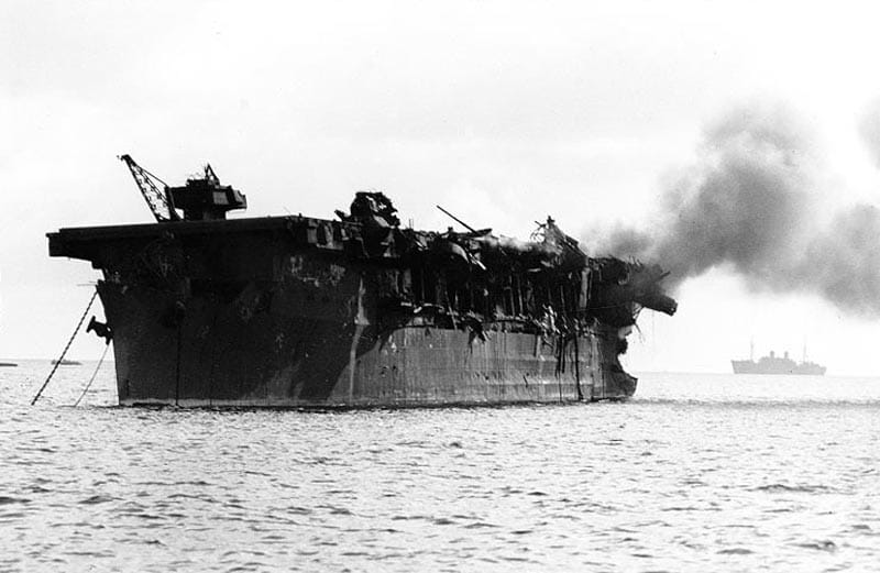 "Operation Crossroads": Als die USA ihre Atomwaffen im Pazifikparadies testeten. "Operation Crossroads": Als die USA ihre Atomwaffen im Pazifikparadies testeten.