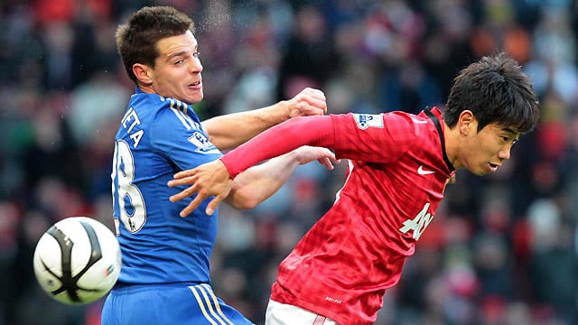 Shinji Kagawa (re.) und Manchester United müssen gegen Chelsea ins Wiederholungsspiel. Shinji Kagawa (re.) und Manchester United müssen gegen Chelsea ins Wiederholungsspiel.