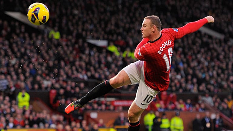 Stürmt Wayne Rooney bald im Trikot des FC Bayern?