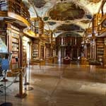 Blick in die Stiftsbibliothek von St. Gallen. Sie ist die älteste Bibliothek der Schweiz.