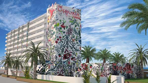 Im Sommer 2013 eröffnet zudem der Ushuaïa Tower, eine Erweiterung des Ushuaïa Ibiza Beach Hotels